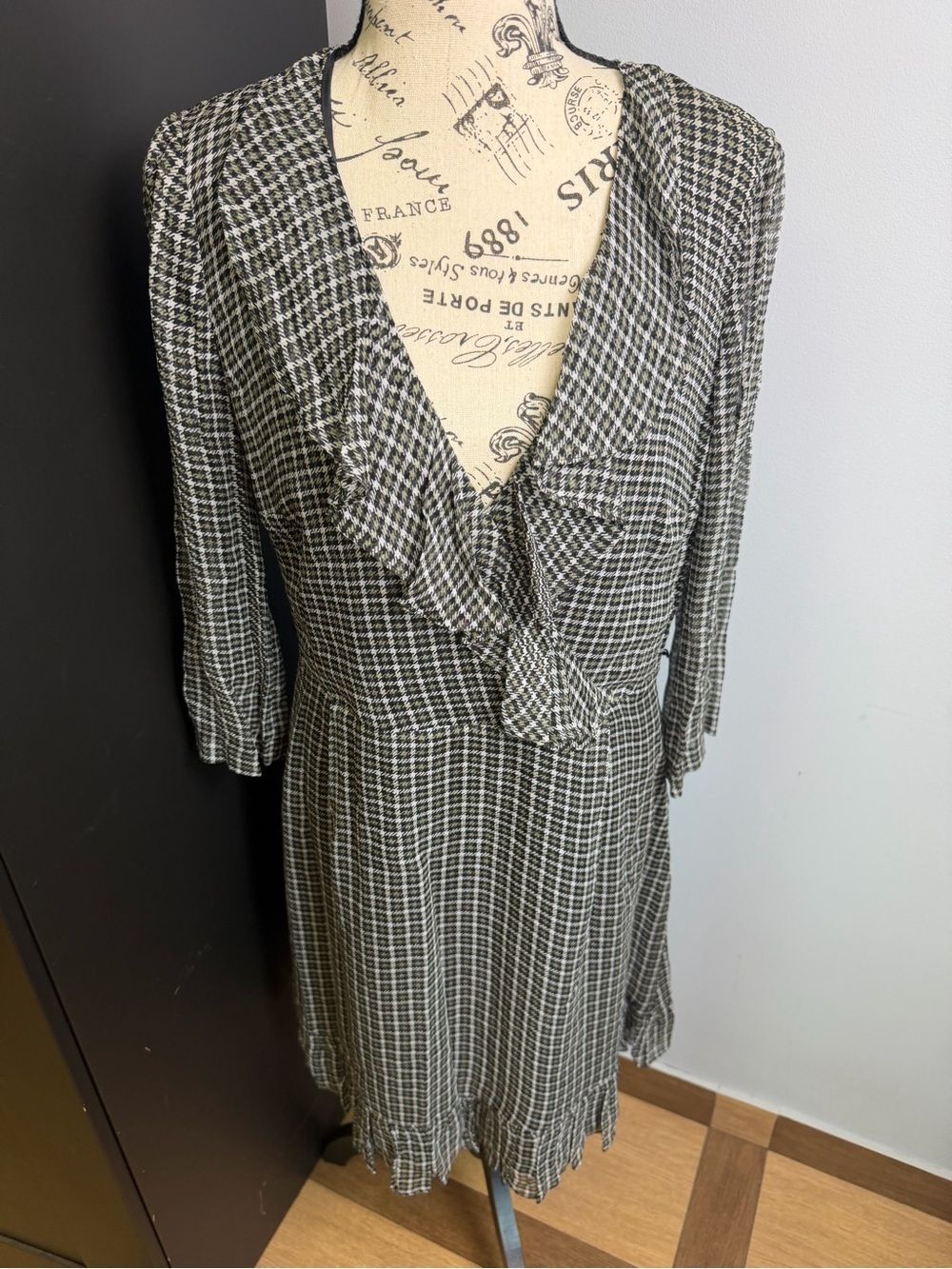 NWT Patrizia Pepe British Tweed Ruffle V-Neck Dress IT 44 US 8